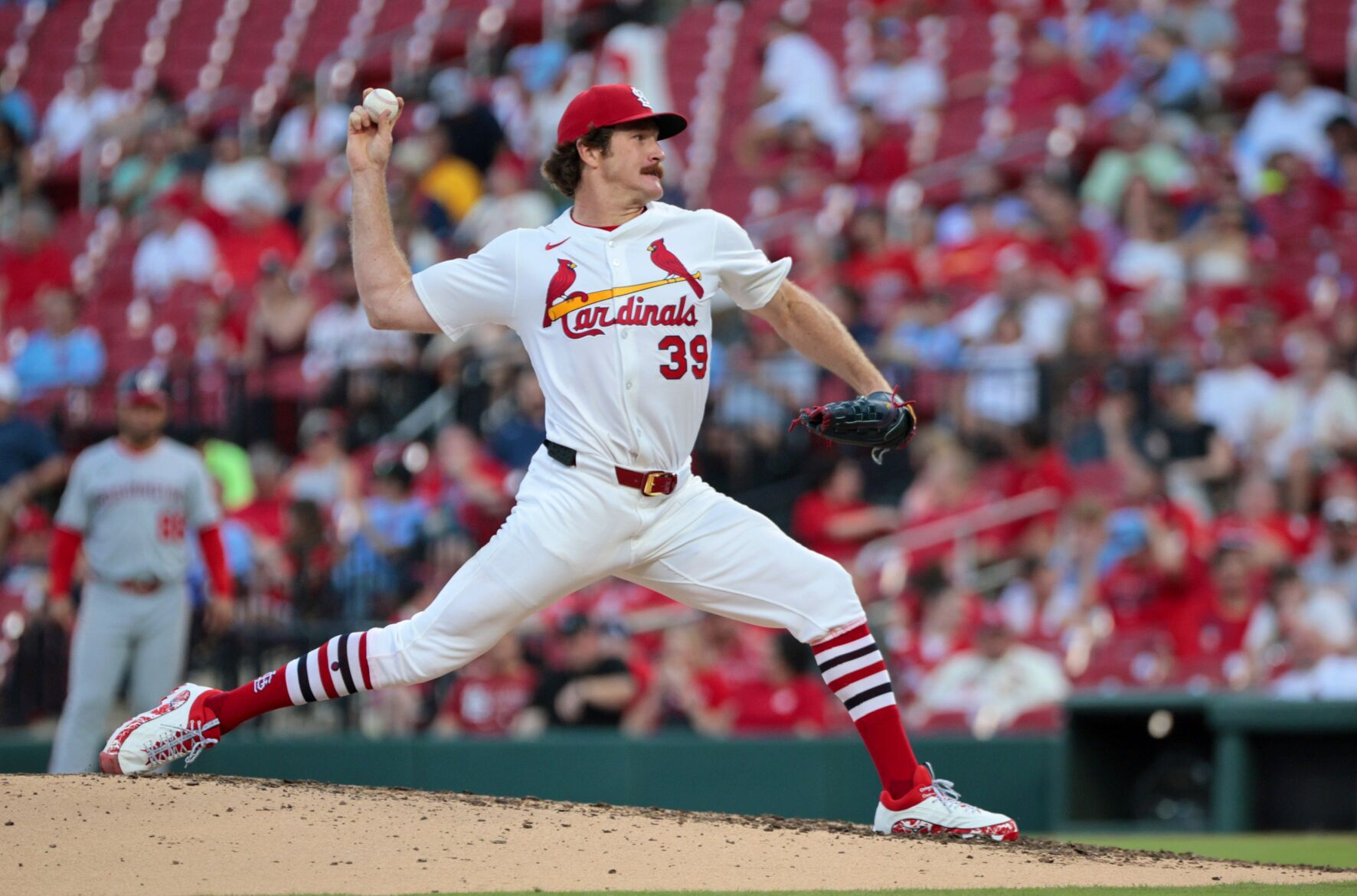 Before offense opens up, Cardinals get scoreless start by Miles Mikolas to claim series win